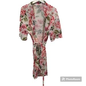 Show me your Mumu floral knit robe